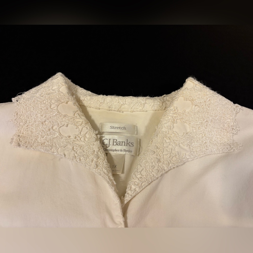 White Button Down Blouse Delicate Whimsical Flora… - image 3